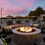 Courtyard By Marriott Portland North