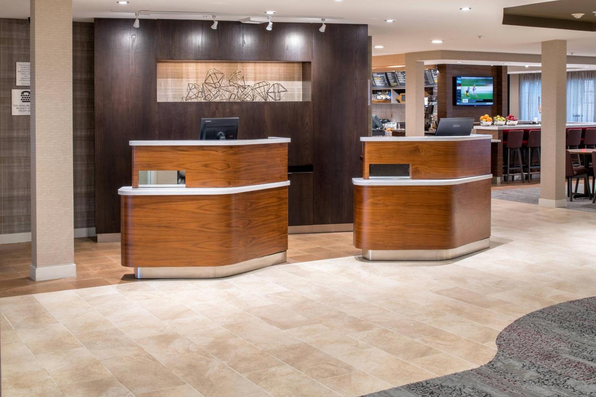 Courtyard By Marriott North 3*