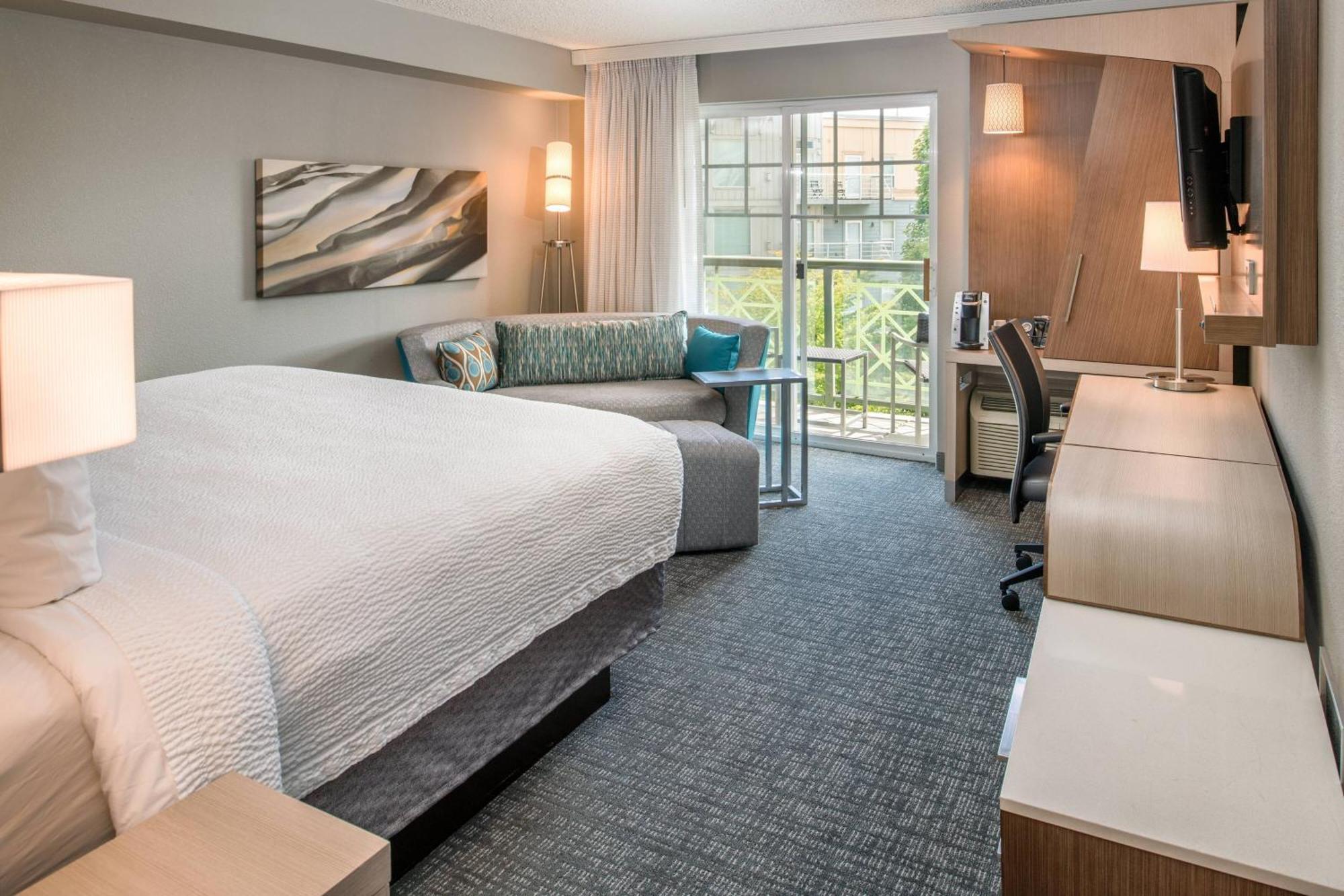 Courtyard By Marriott North Hotel Portland