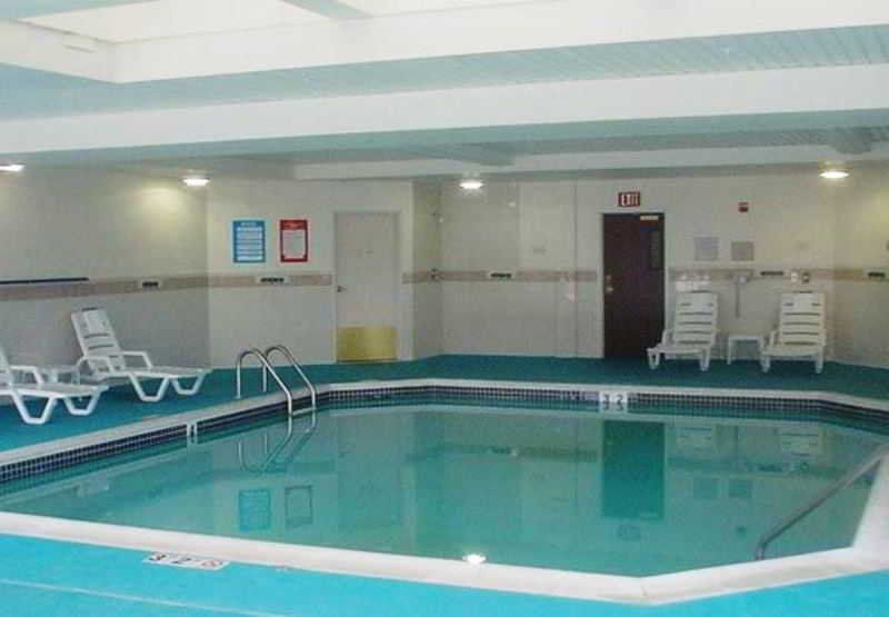 Hotel Courtyard By Marriott North